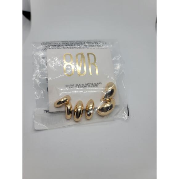 8 Other Reasons Earrings Hoop Set - Picture 8 of 11